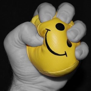 How to Calm Yourself During a Panic Attack_ 16 Effective Tips